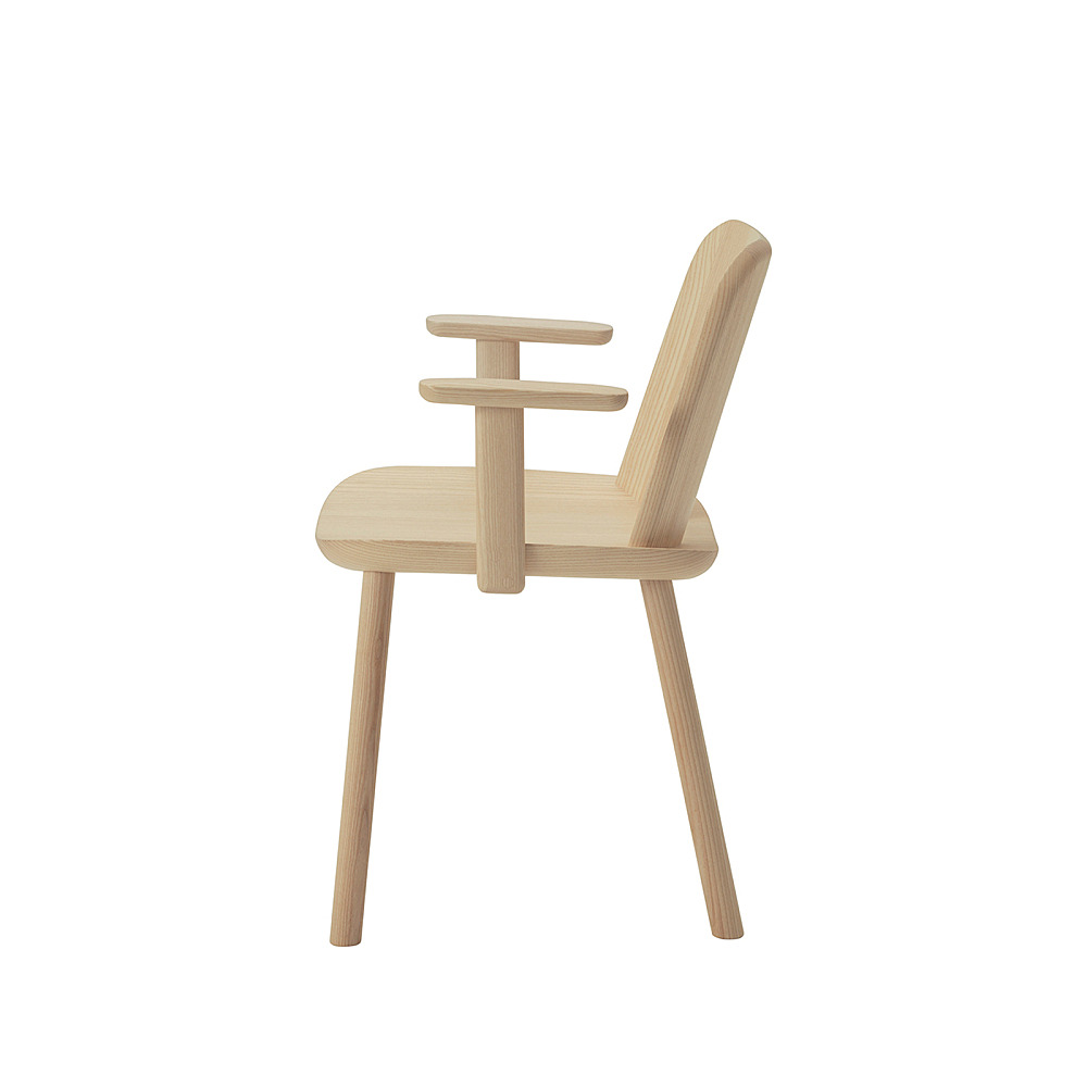 FUGU ARMCHAIR|マルニ木工|コンフォートQ|阪急百貨店の FUGU ARMCHAIR|マルニ木工|コンフォートQ|阪急百貨店の