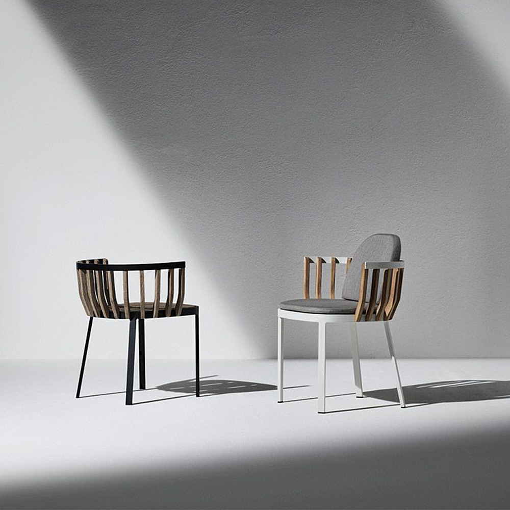 SWING DINING ARMCHAIR｜エシモ｜コンフォートQ｜阪急百貨店の