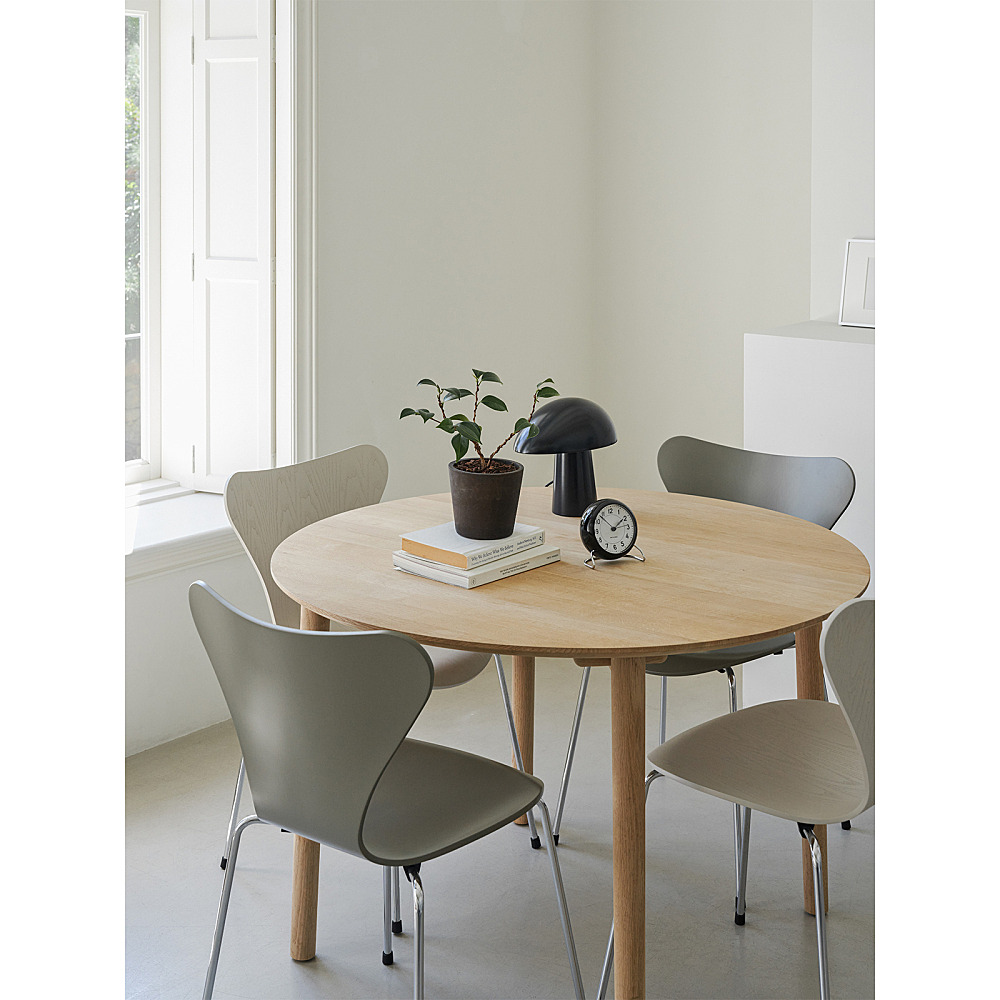 SERIES 7 CHAIR 3107｜フリッツ・ハンセン｜コンフォートQ｜阪急百貨店