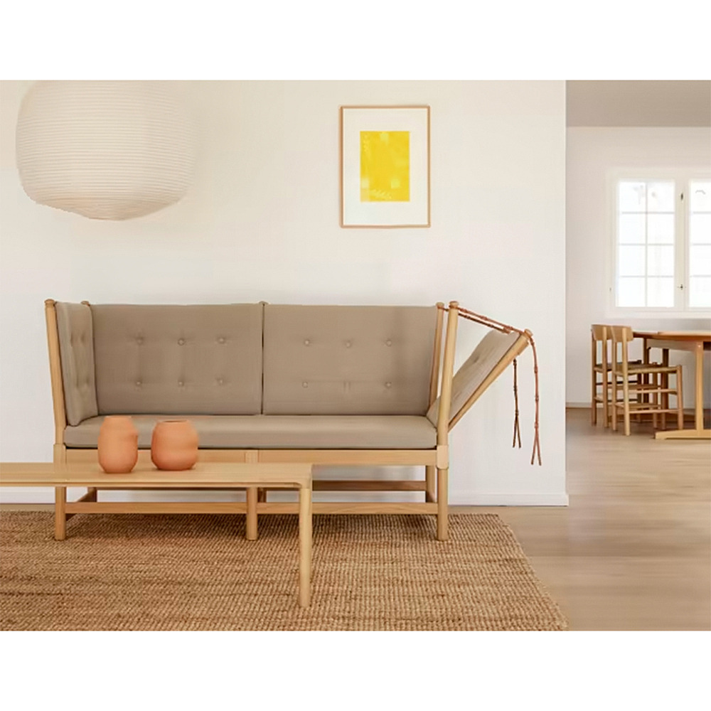 PILOTI WOOD COFFEE TABLE｜フレデリシア｜コンフォートQ｜阪急百貨店