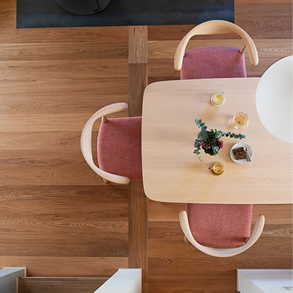 RIT CHAIR｜柏木工｜コンフォートQ｜阪急百貨店のインテリアショップ