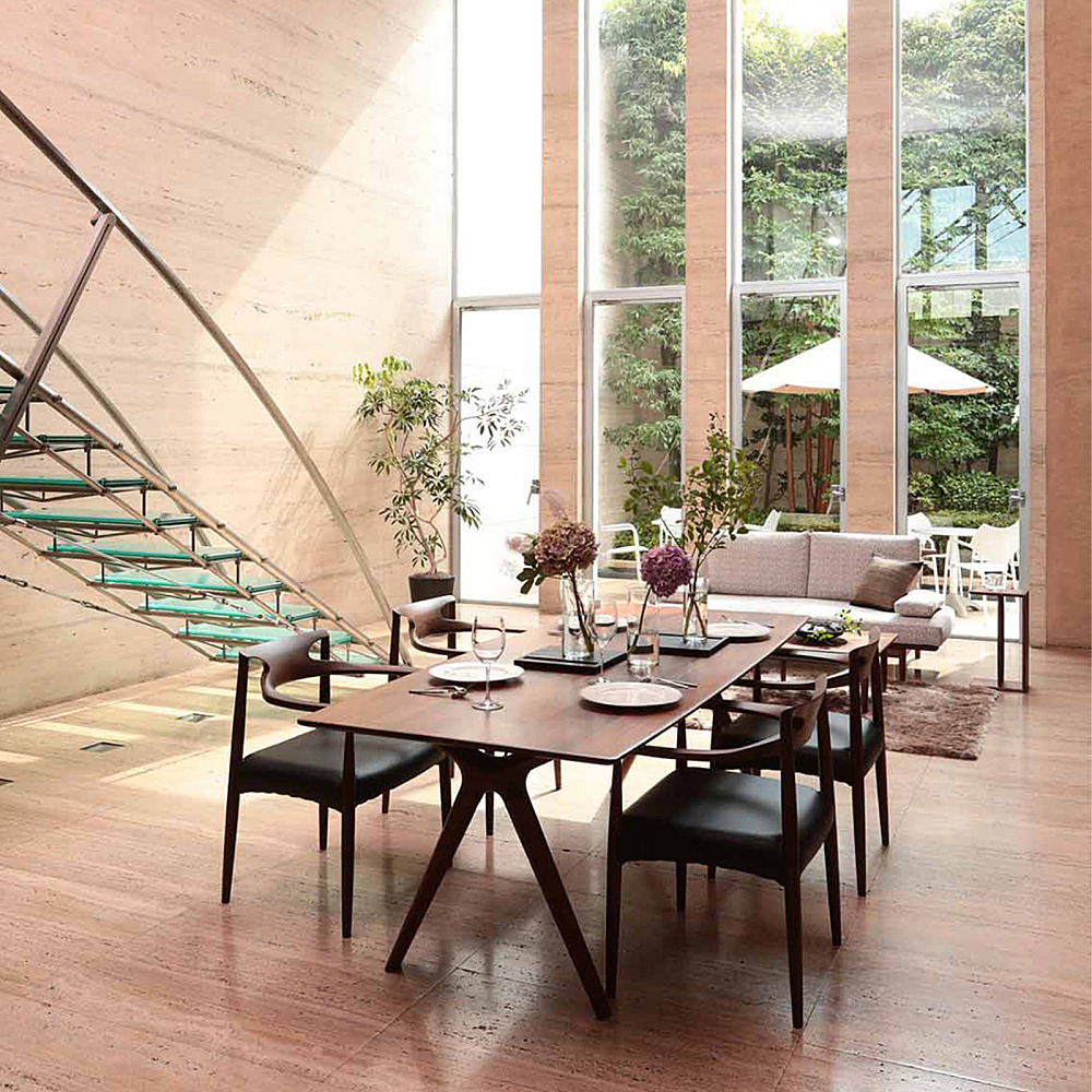 RADIUS TABLE｜起立木工｜コンフォートQ｜阪急百貨店の