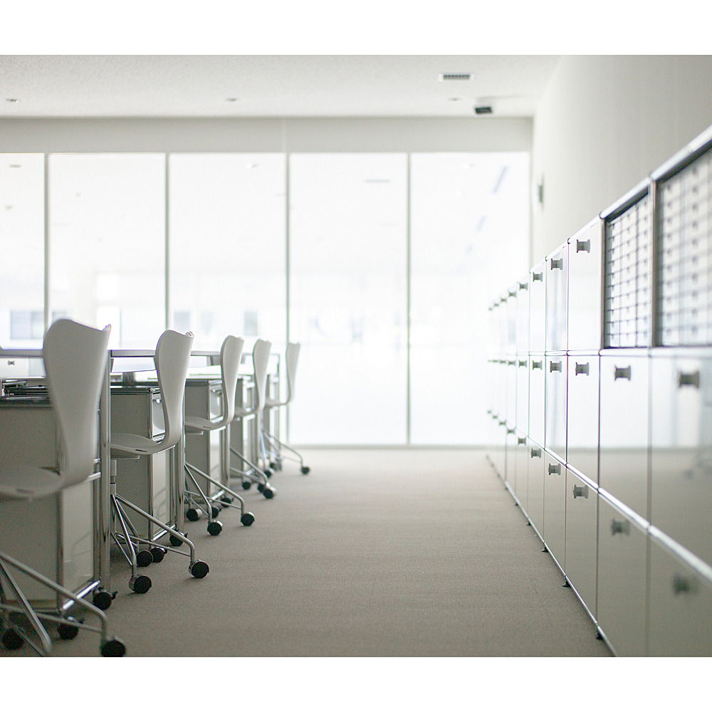 SERIES 7 CHAIR 3117｜フリッツ・ハンセン｜コンフォートQ｜阪急百貨店