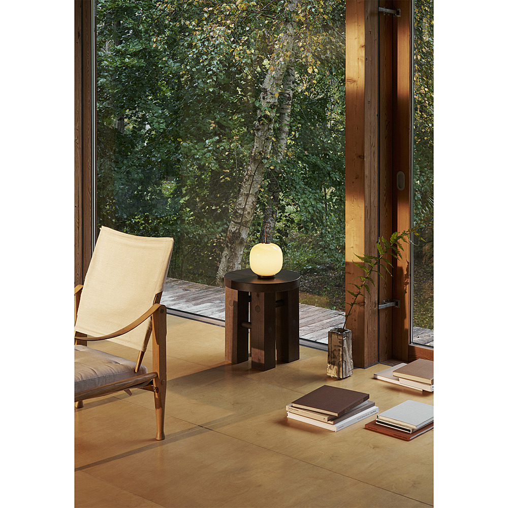 VL45 RADIOHUS PORTABLE LAMP｜ルイスポールセン｜コンフォートQ｜阪急