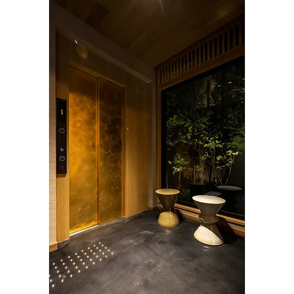 STONEWARE SCULPTURE｜タイム アンド スタイル｜コンフォートQ｜阪急