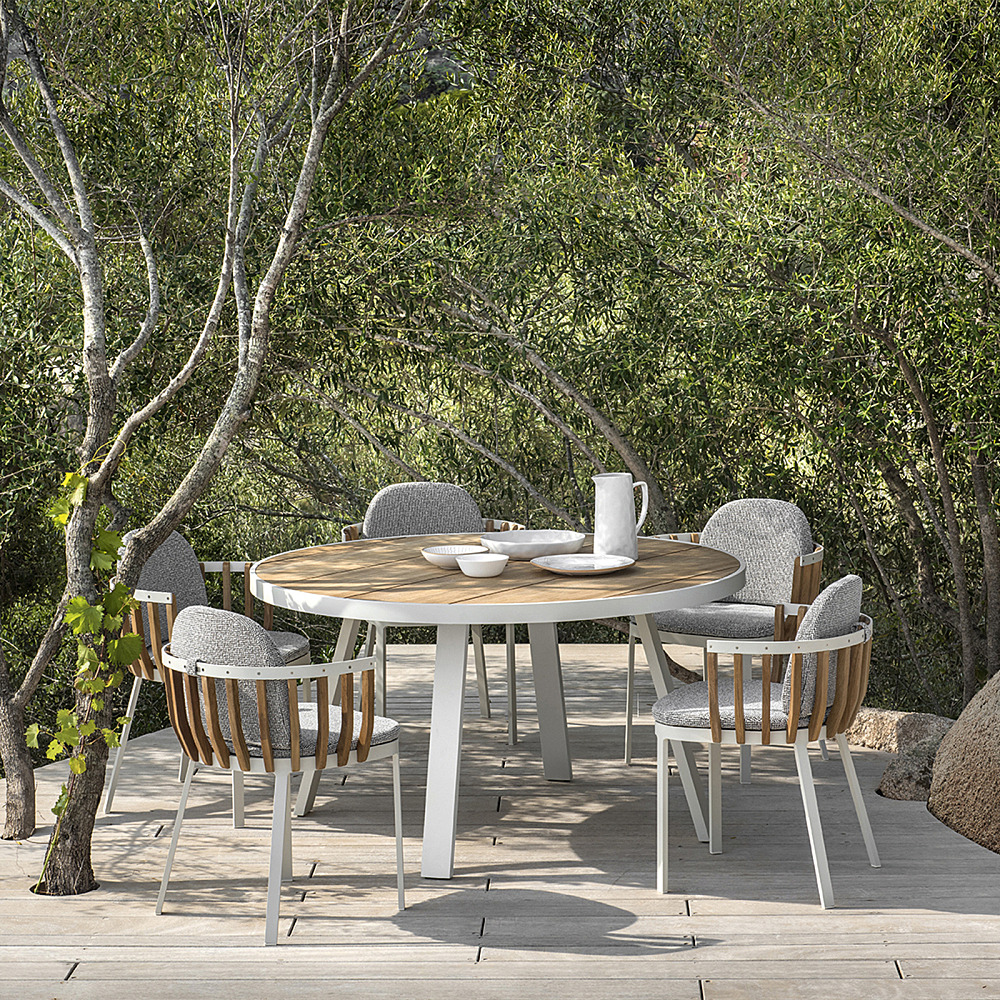 SWING DINING ARMCHAIR｜エシモ｜コンフォートQ｜阪急百貨店の