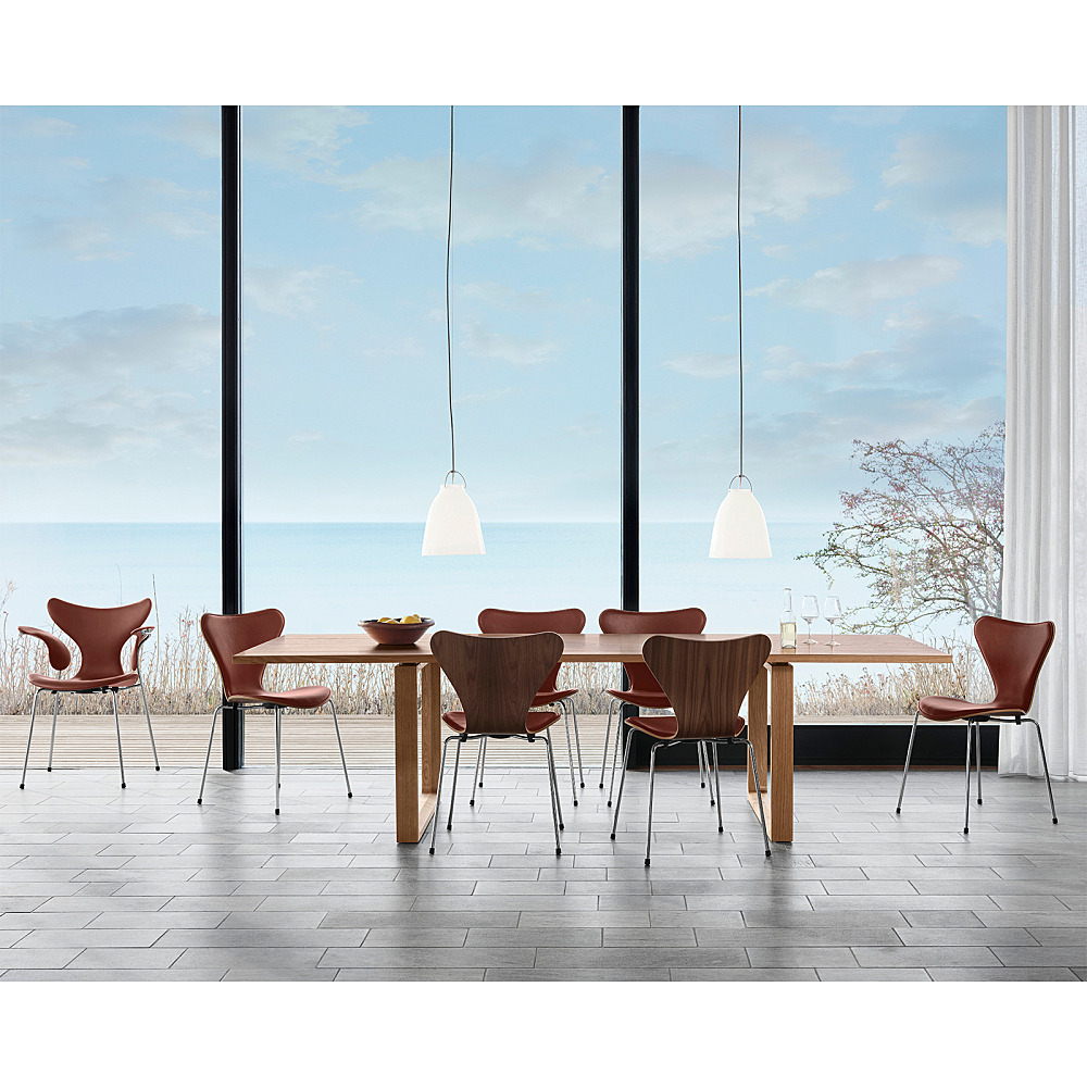 SERIES 7 CHAIR 3107｜フリッツ・ハンセン｜コンフォートQ｜阪急百貨店