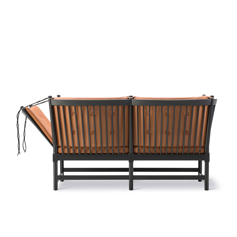 ナチュラルスタイル スポークバック ベンチ アーム付き ソファ オーク 無垢材 THE SPOKE-BACK SOFA｜フレデリシア｜コンフォートQ｜阪急百貨店の