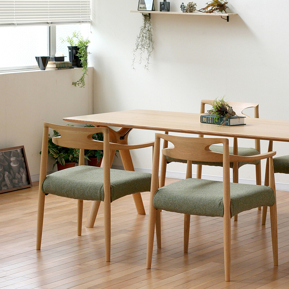 RADIUS A CHAIR｜起立木工｜コンフォートQ｜阪急百貨店のインテリア