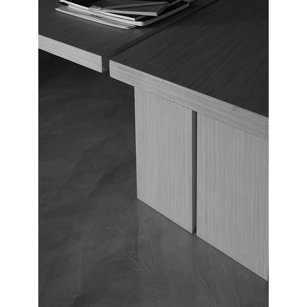 YAKU 33/34｜ジェルバゾーニ｜コンフォートQ｜阪急百貨店のインテリア