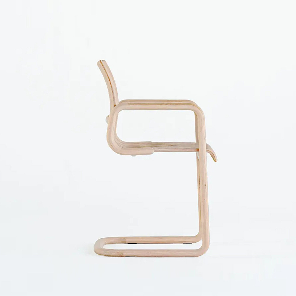 THE WOODEN CANTILEVER CHAIR｜タイム アンド スタイル｜コンフォートQ