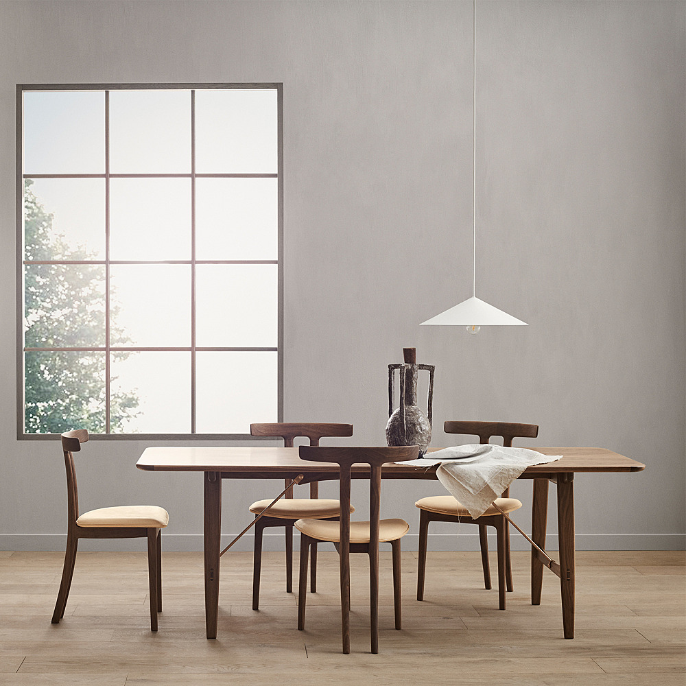 カールハンセン＆サン [Pendants, Set of 2] OW58 T-CHAIR｜カール・ハンセン＆サン｜コンフォートQ｜阪急百貨店の