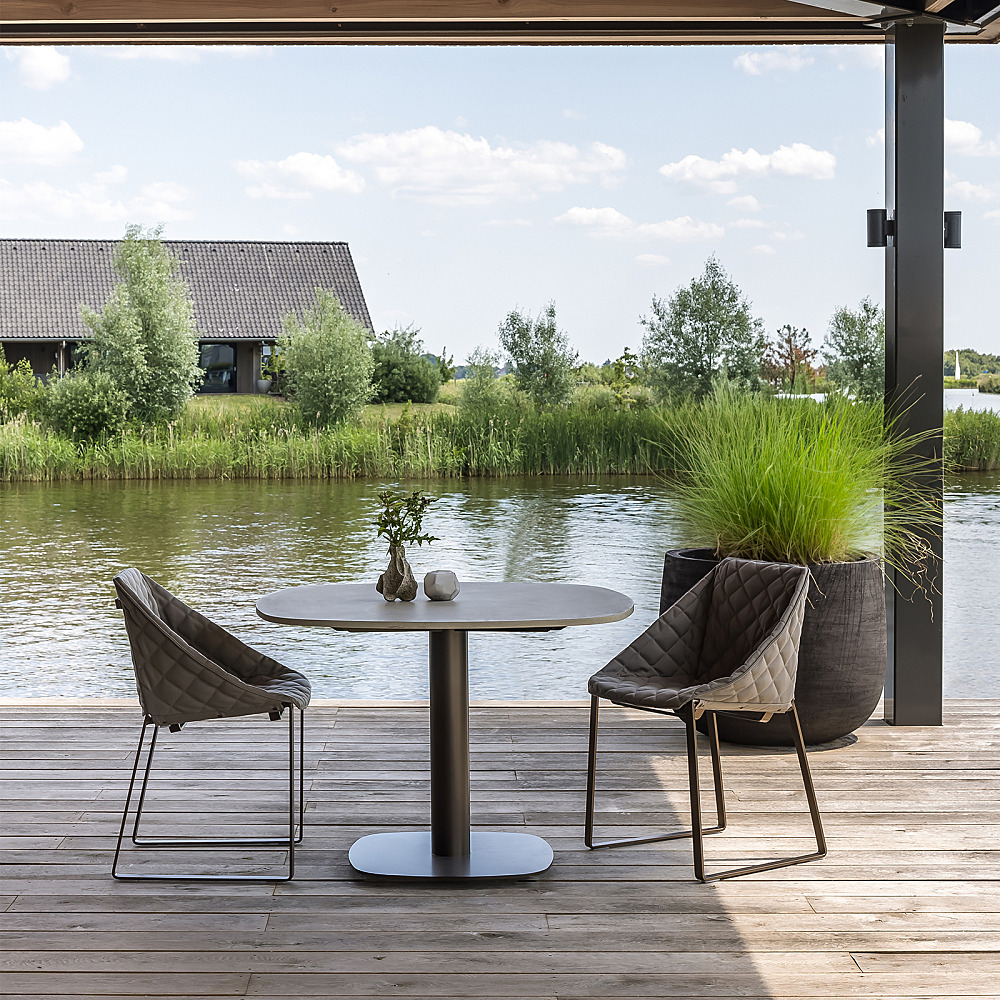 KEKKE DINING CHAIR｜ピート・ブーン｜コンフォートQ｜阪急百貨店の