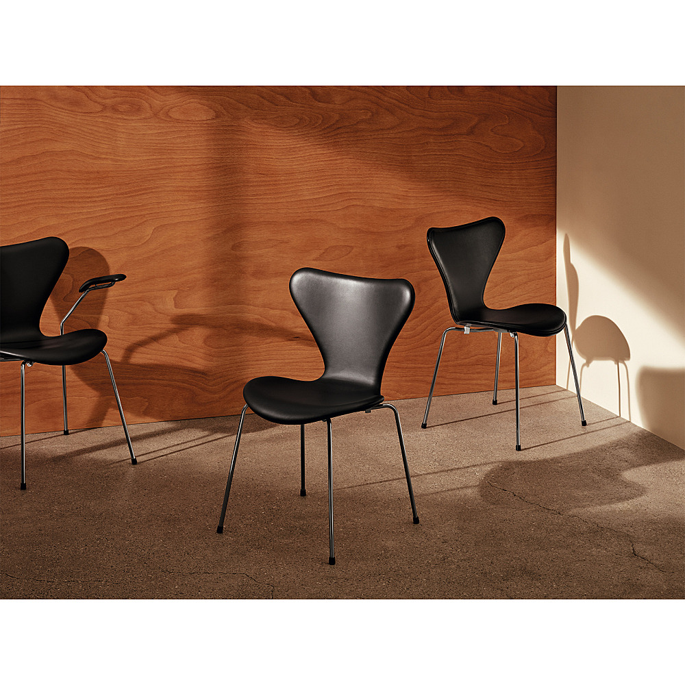 SERIES 7 CHAIR 3107｜フリッツ・ハンセン｜コンフォートQ｜阪急百貨店