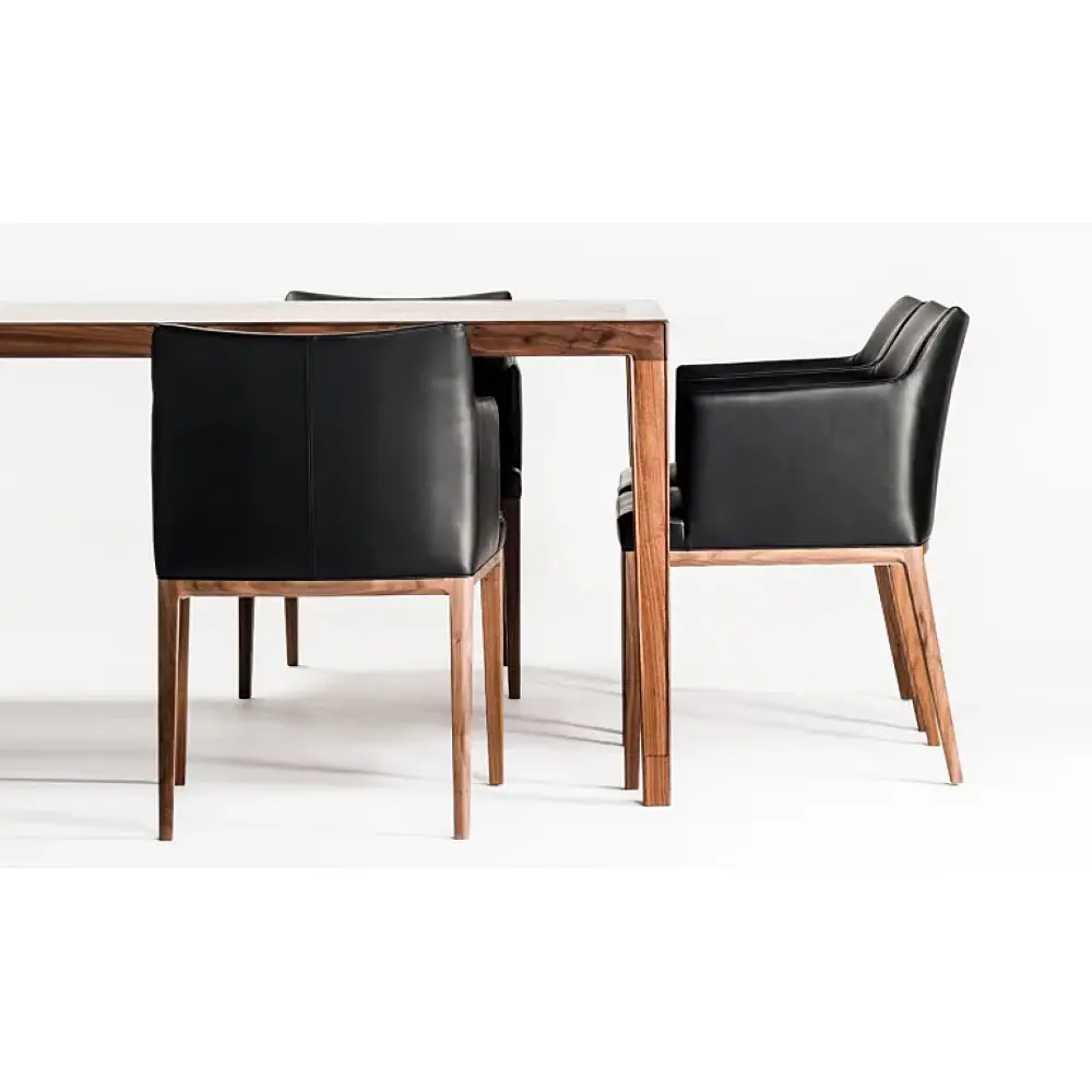 LEON SEAMLESS HALF ARM CHAIR｜タイム アンド スタイル｜コンフォート