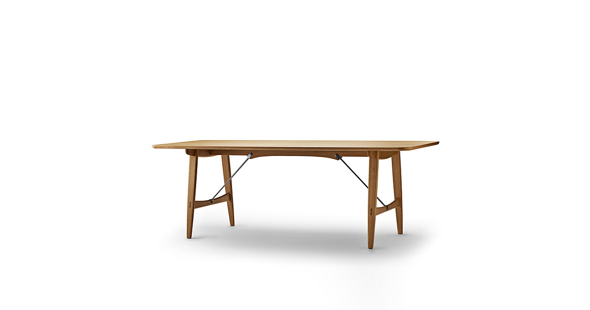 BM1160 HUNTING TABLE｜カール・ハンセン＆サン｜コンフォートQ｜阪急