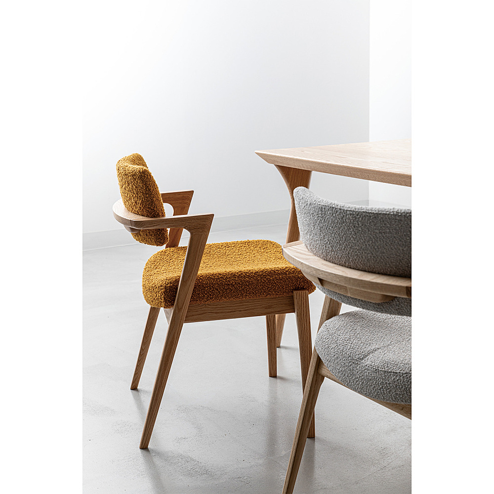 KOTI NOA ARMLESS CHAIR｜冨士ファニチア｜コンフォートQ｜阪急百貨店