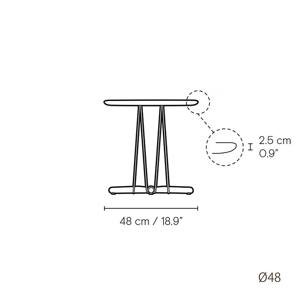 E021 EMBRACE LOUNGE TABLE｜カール・ハンセン＆サン｜コンフォートQ