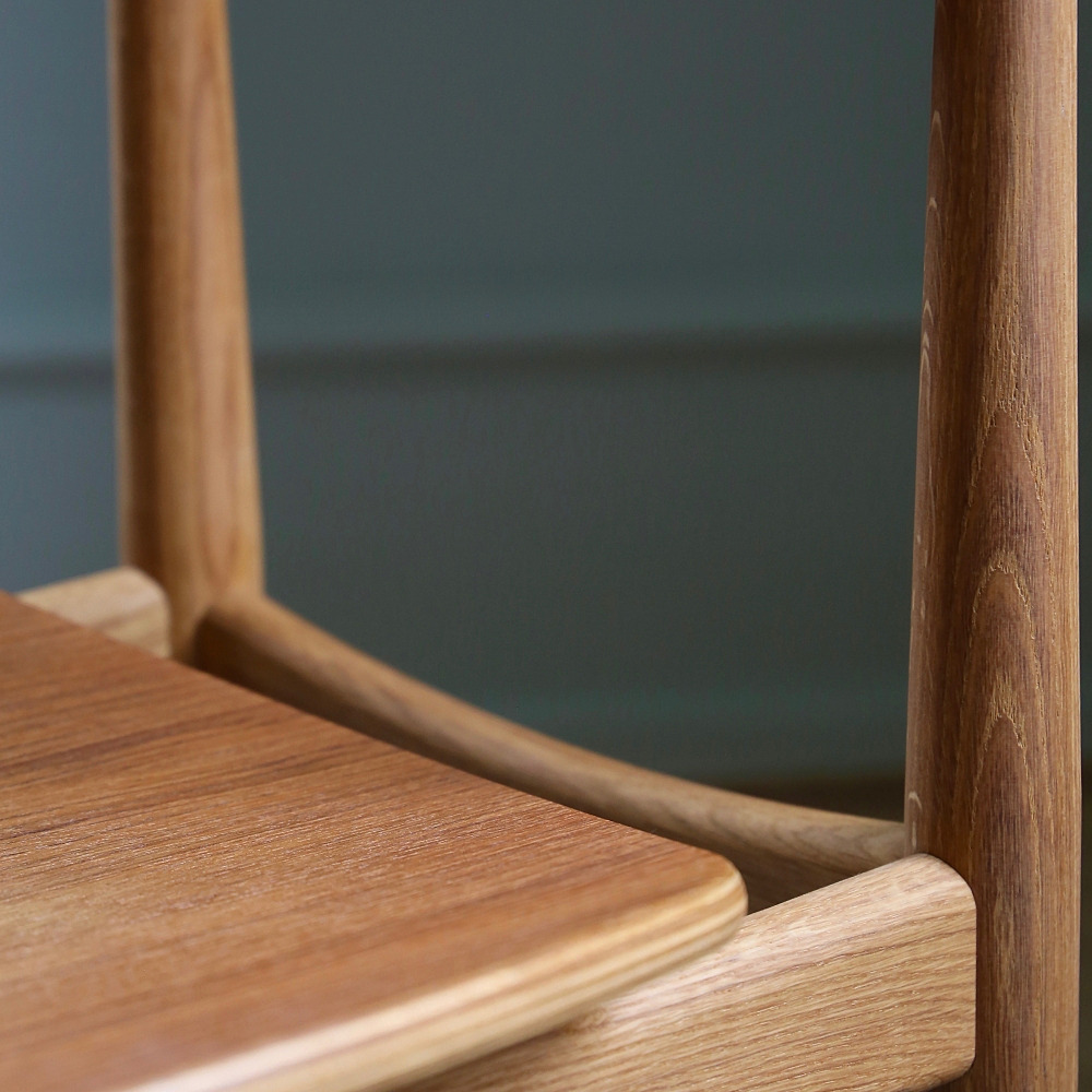 READING CHAIR｜ハウス・オブ・フィンユール｜コンフォートQ｜阪急