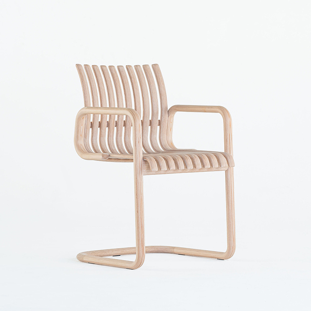 THE WOODEN CANTILEVER CHAIR｜タイム アンド スタイル｜コンフォートQ