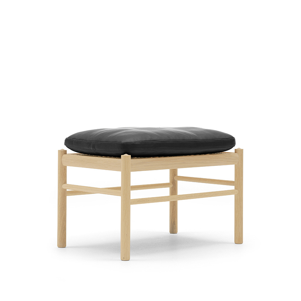 OW149F COLONIAL FOOTSTOOL｜カール・ハンセン＆サン｜コンフォートQ
