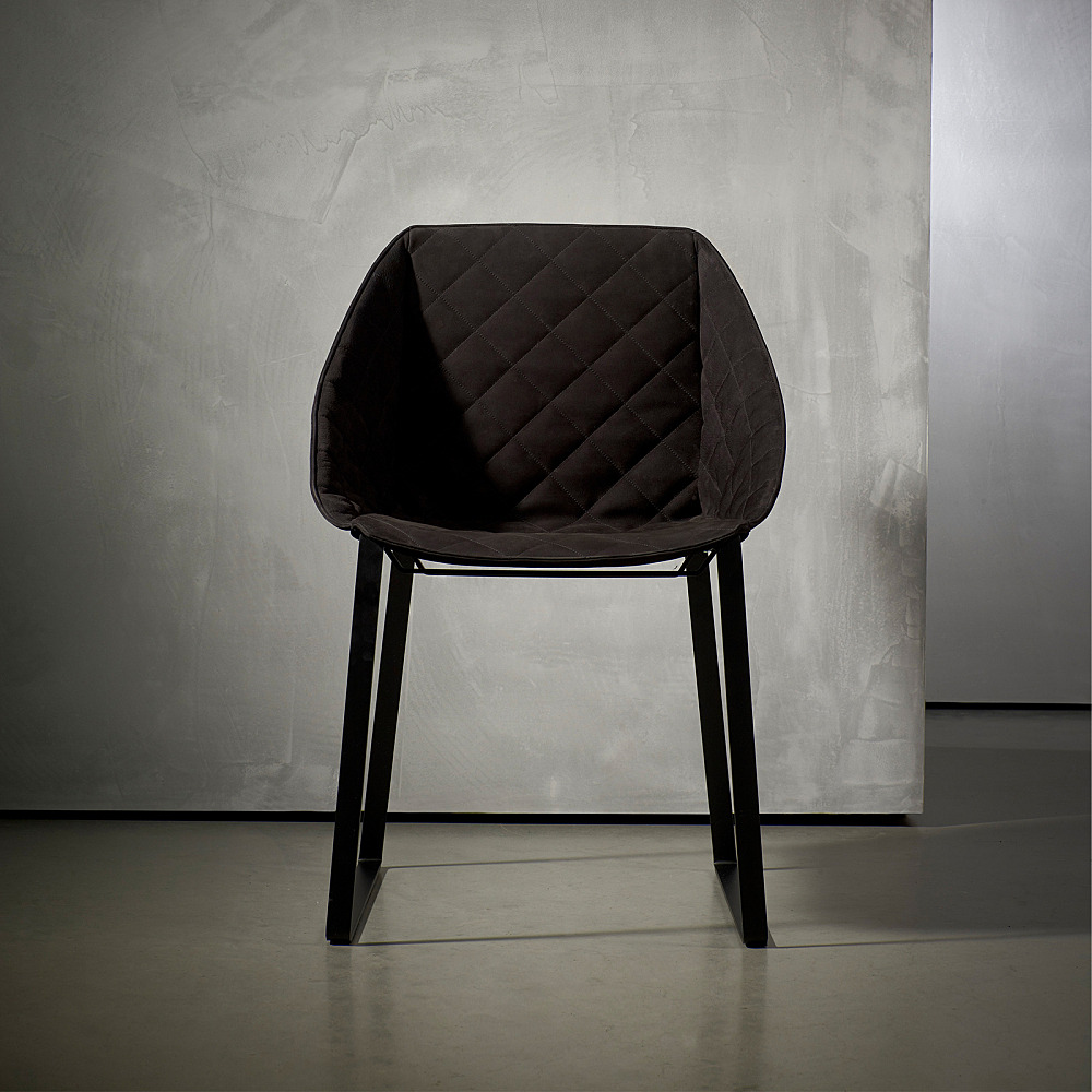 KEKKE DINING CHAIR｜ピート・ブーン｜コンフォートQ｜阪急百貨店の