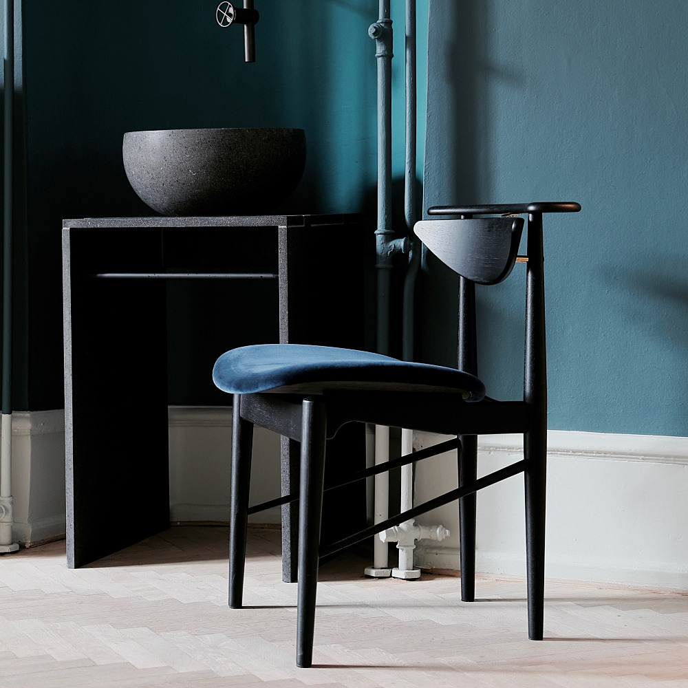 フィンユール リーディングチェア チーク材 READING CHAIR リーディングチェア HOUSE OF FINN JUHL（ハウス・オブ