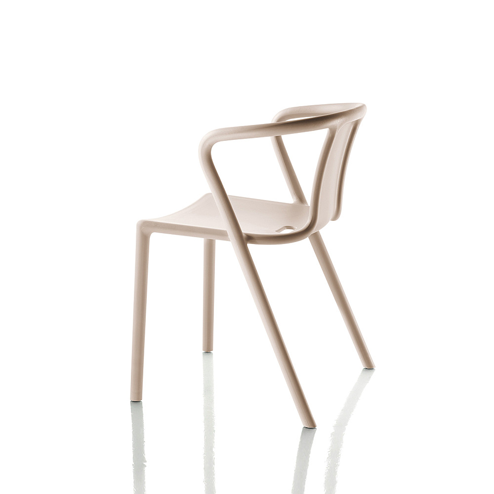 AIR-ARMCHAIR｜マジス｜コンフォートQ｜阪急百貨店のインテリアショップ