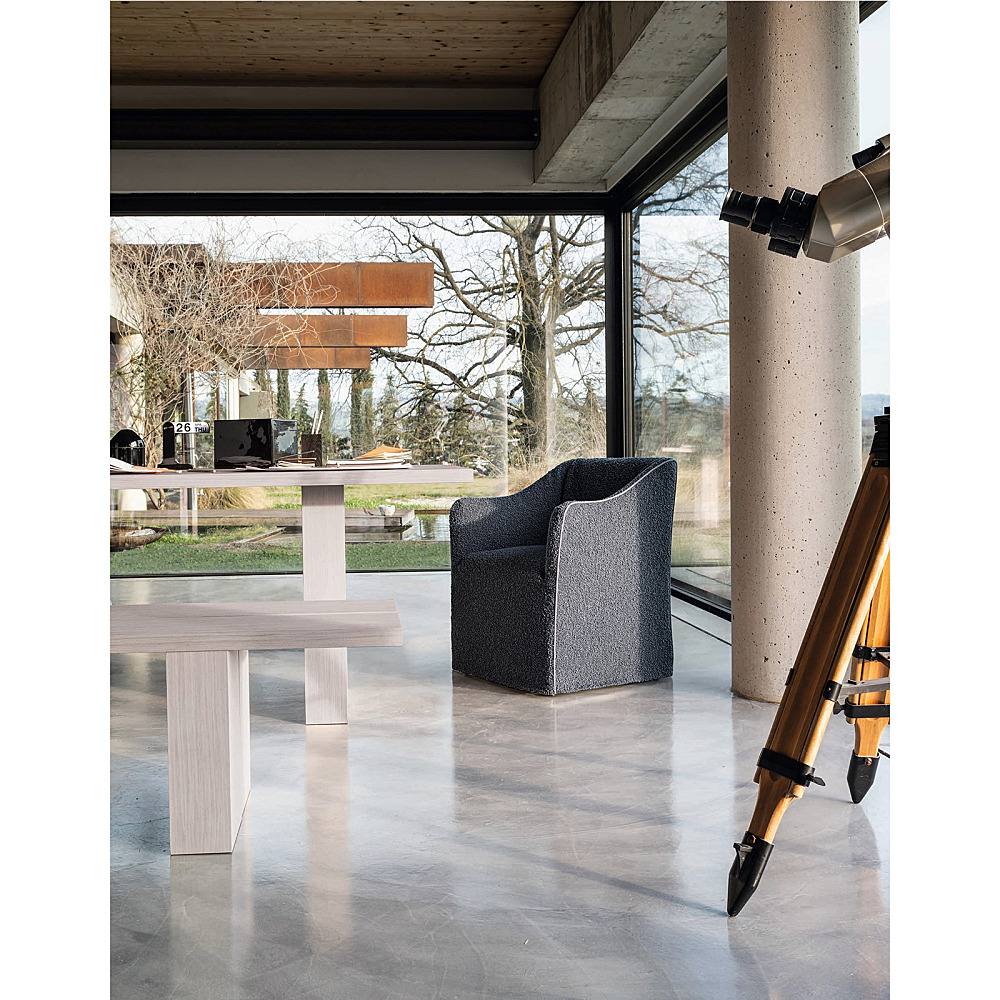 YAKU 33/34｜ジェルバゾーニ｜コンフォートQ｜阪急百貨店のインテリア