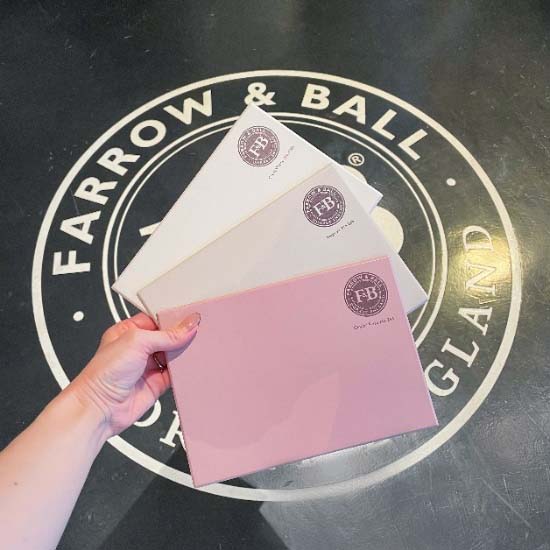 FARROW ＆ BALL(ファローアンドボール)時代の先を行くペイントと壁紙_やさしさや幸福感を感じさせてくれるのがピンク。
