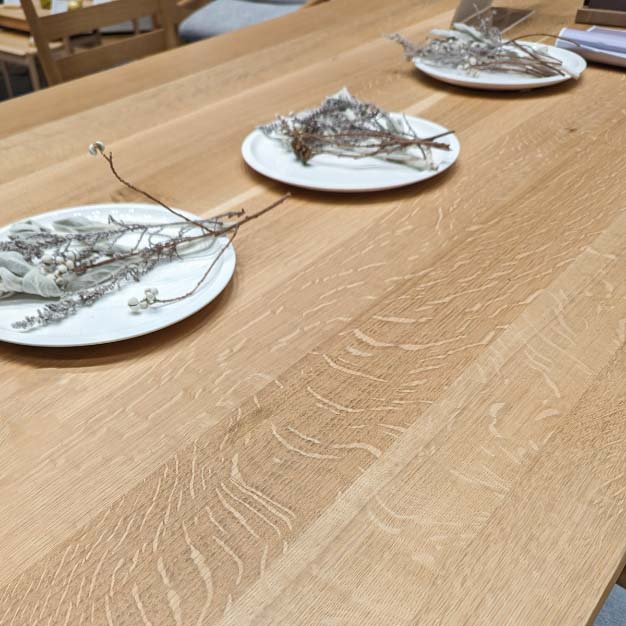 日進木工 新作展示会レポート 《THE GRAND TABLE グランドテーブル /Forms TABLE ワイルドトップ》フォルムステーブル オーク