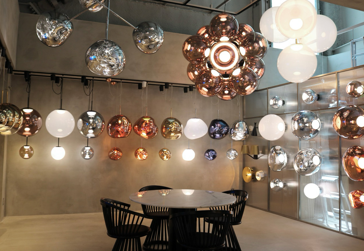 トムディクソン_tomdixon_トムディクソン東京_tomdixontokyo　ペンダントライト_pendantlight_チョイス_CHOICE　メルトペンダント_meltpendant_グローブペンダント_globependant